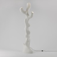 <a href="https://www.galeriegosserez.com/artistes/donnersberg-emma.html">Emma Donnersberg</a> - Penzai - Sculpture lumineuse